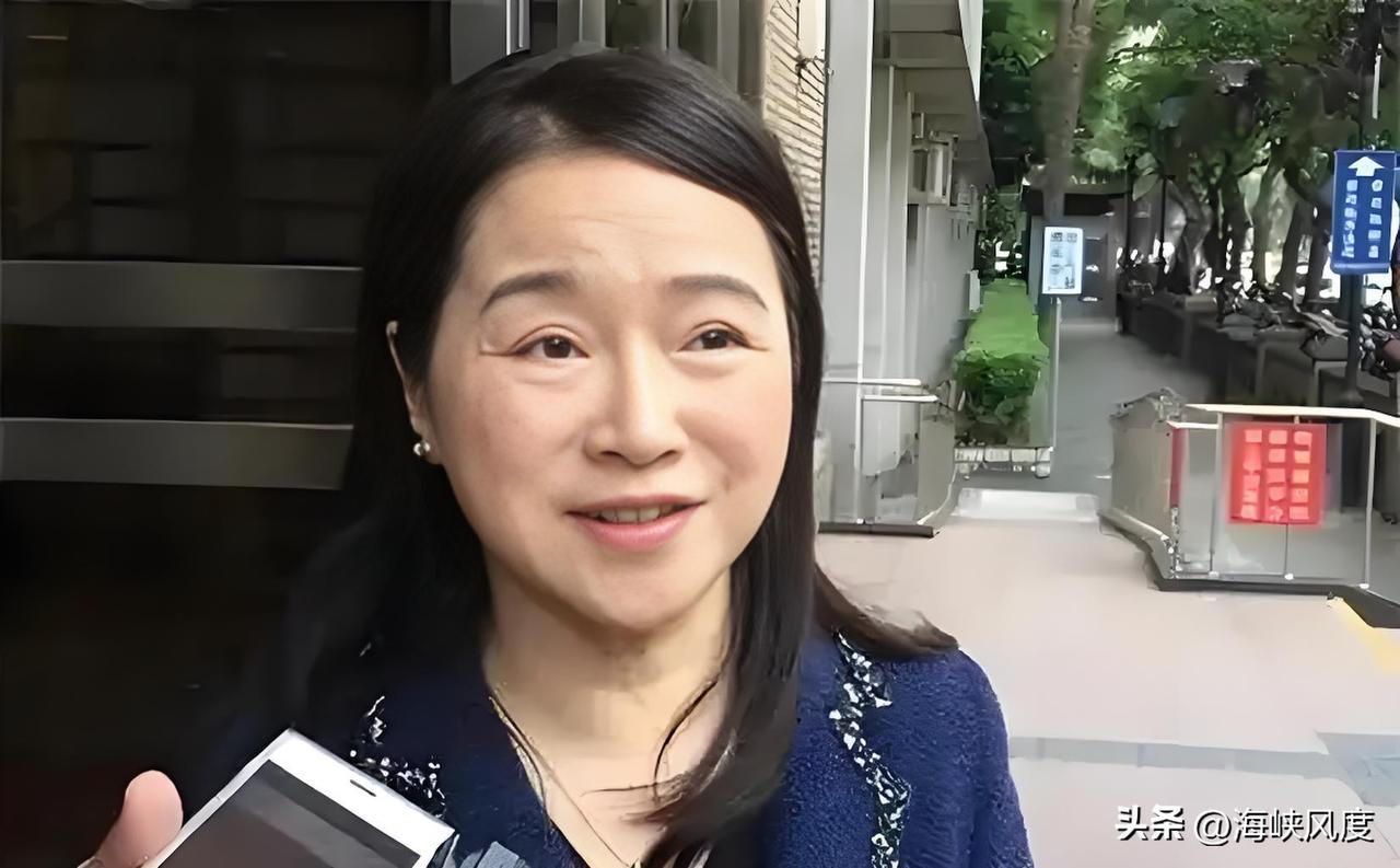 周玉蔻超级扯:“柯文哲将选高雄市长。”一句话钓出柯志恩等一票参选人中计！
在岛内