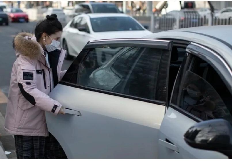 中国发布汽车门把手强制性标准，这事儿太牛了！以往汽车标准大多由欧美主导，这次咱们