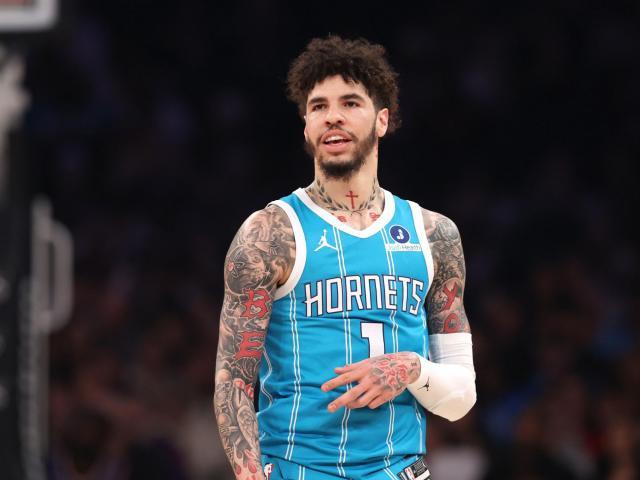 半场落后31分的黄蜂，应该是很难再有回天之力了

因为魔术是一支回合数很低，喜欢