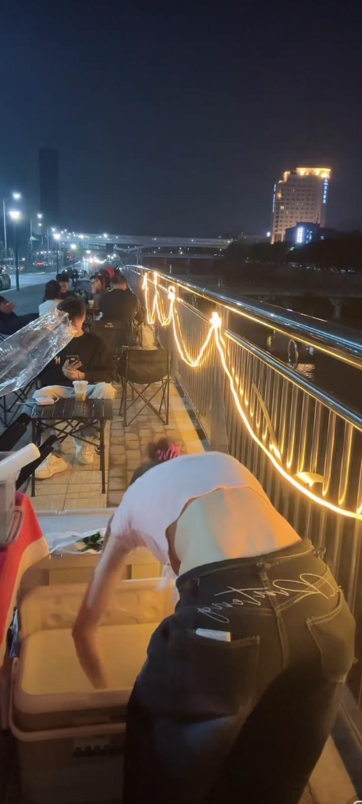 晒图笔记大赛有些话，说出来太矫情，不说太委屈，最后只能烂在心里，变成沉默。