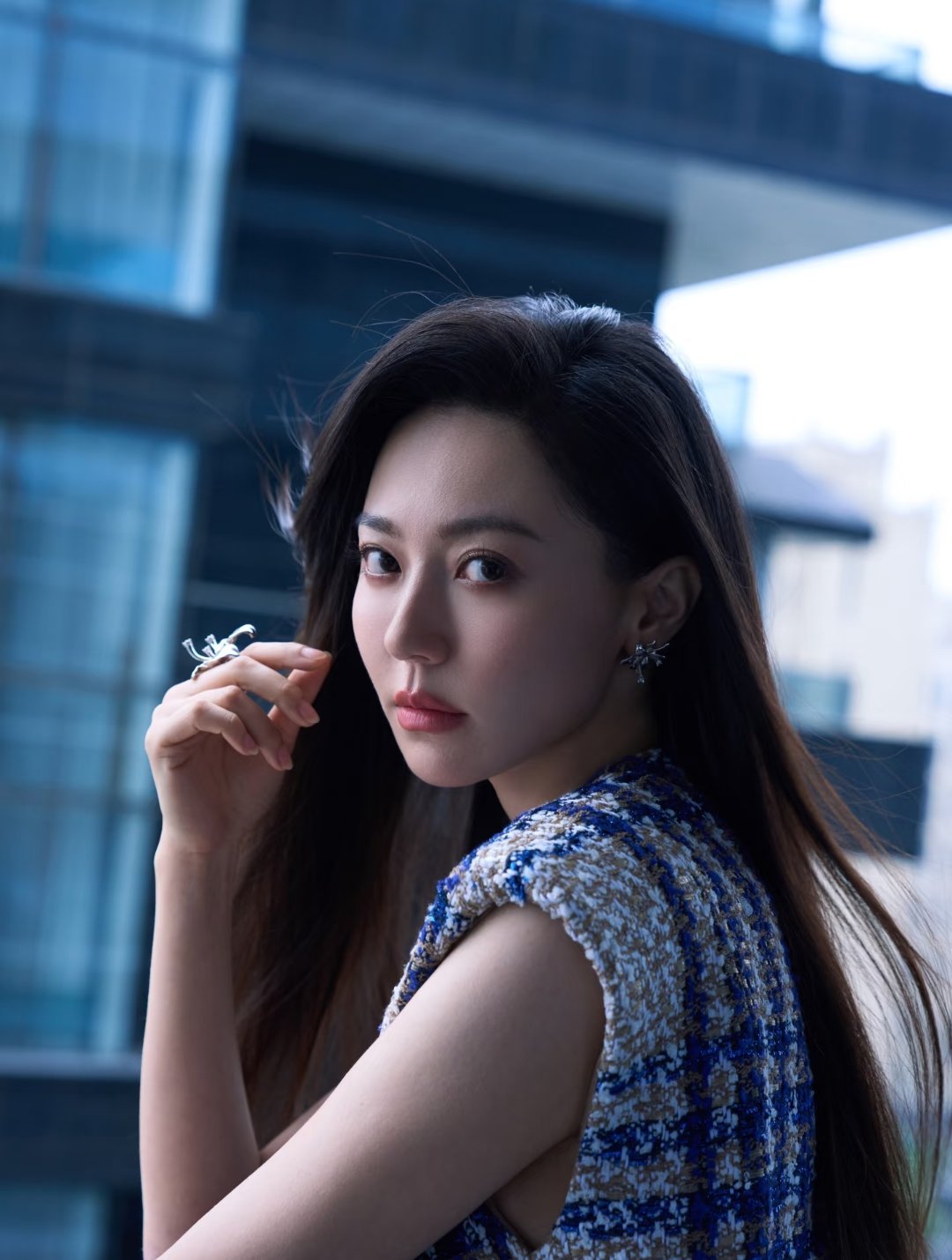 黄梦莹在西安出片的一组美图～ ​​​