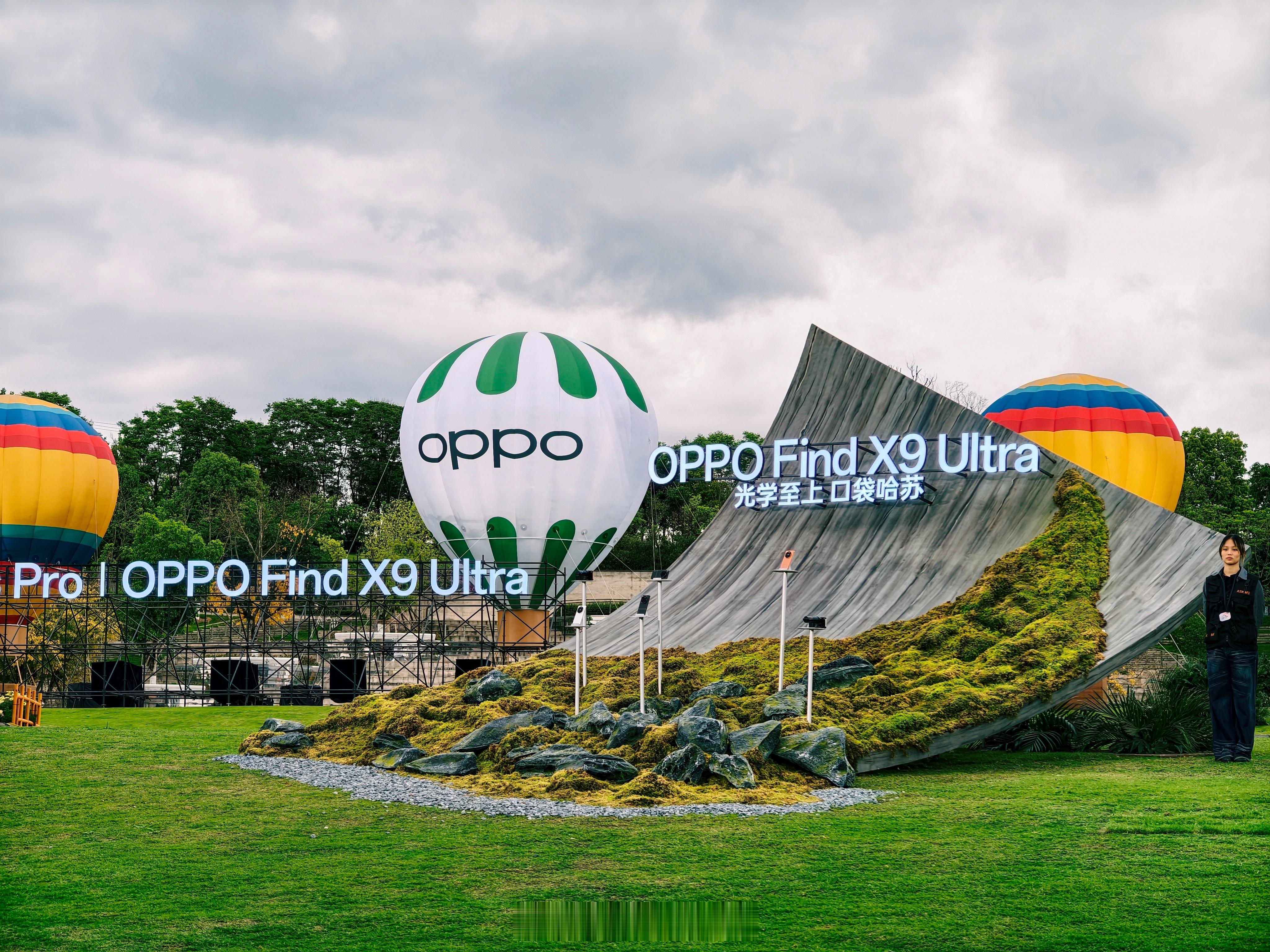 到OPPO x 哈苏影像新品发布会现场啦，坐等今天的新品了OPPO Find X