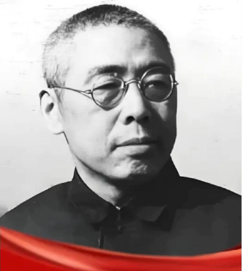 以下是一些地下党员的英勇事迹：
熊向晖的潜伏生涯
   
熊向晖是中国共产党在国