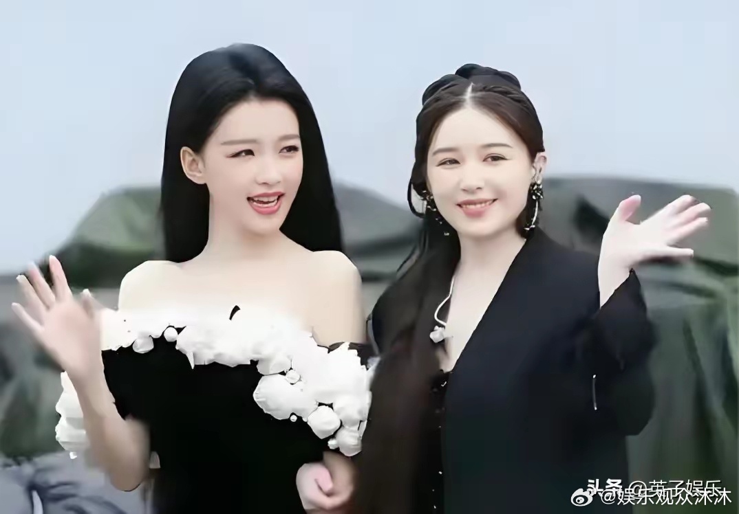 永远会被女生之间的友谊感动！孙怡作为队长选了阚清子加入团队，一公表演完毕之后，网