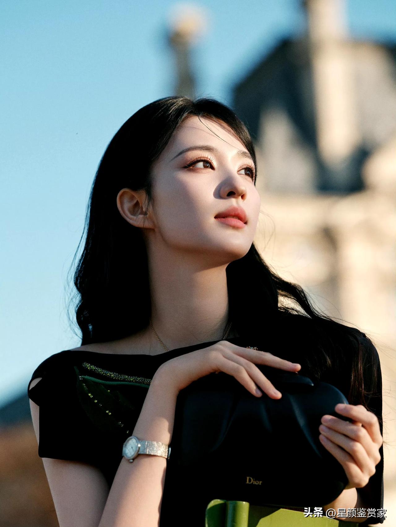 王楚然巴黎时装周造型～