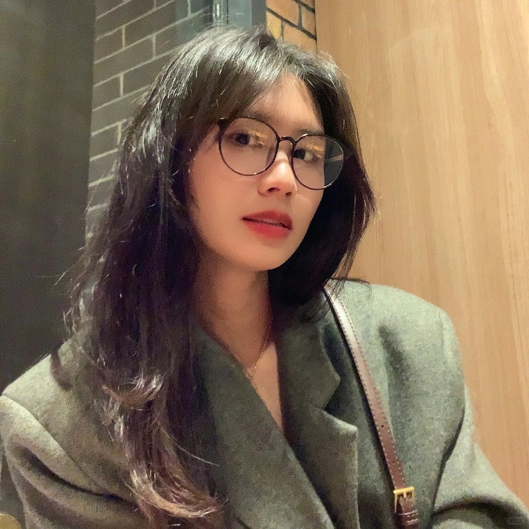 图片很糊👓但是这个眼镜真的很适合方圆脸