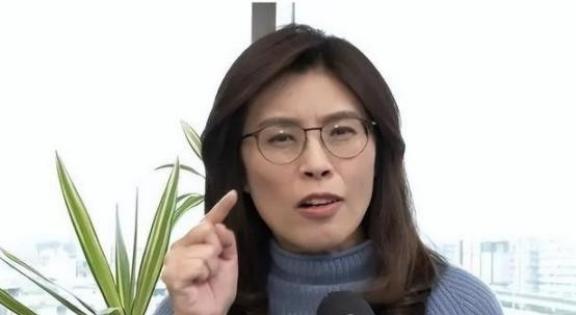 要我说，两千多万台湾人，最勇敢的人不是邱毅，洪秀柱，郁慕明，也不是高安国，馆长陈