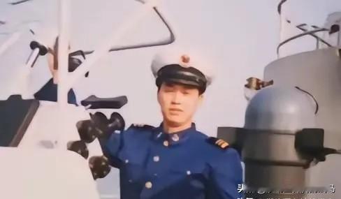 1997年，19岁战士为救人而牺牲，父母几度昏厥icon，可谁料20年后，战士母