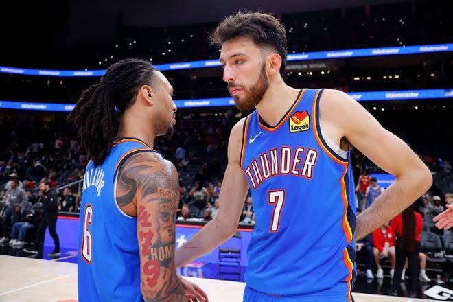 切特已经在雷霆投进260记三分，杰林则是258记，二人双双超越杰夫格林（256记