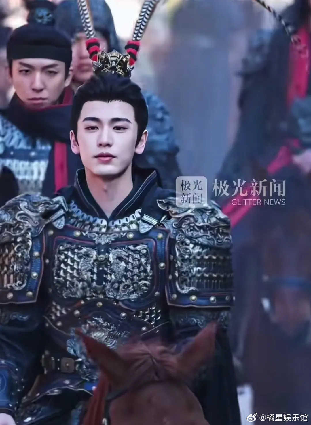 男女主这是组团去唱戏了