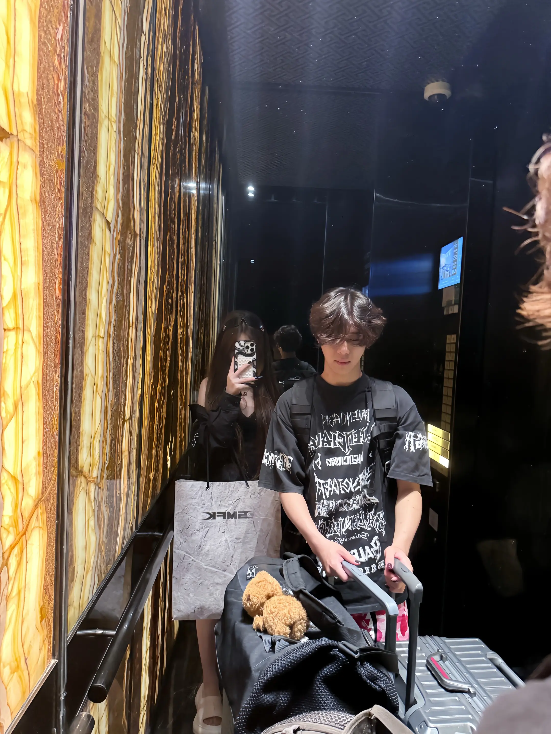 十指相扣的时候 生命线就会交错
