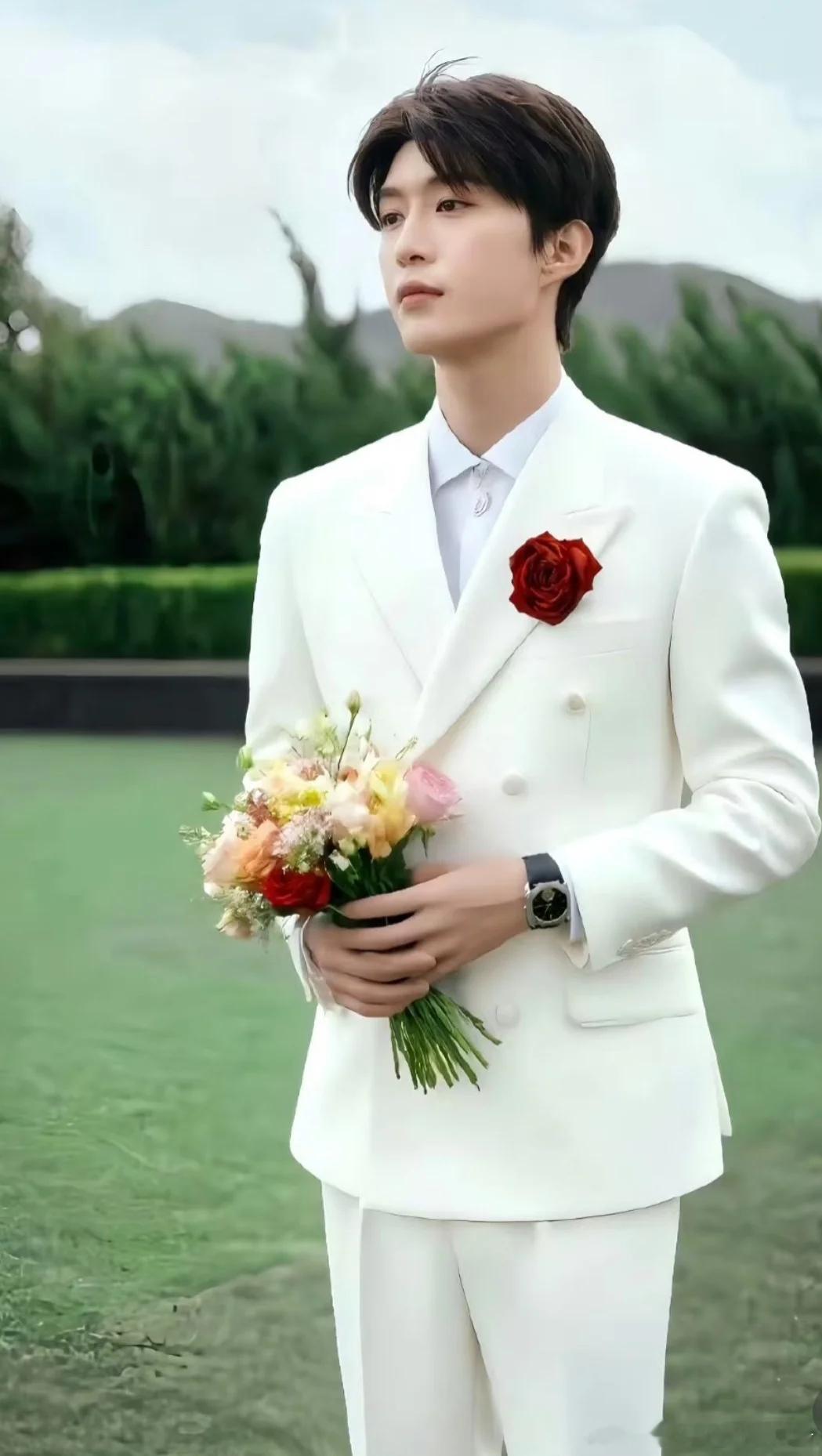 范丞丞范丞丞小巷人家fcc范丞丞庄图南fcc范丞丞纪梵希品牌代言人