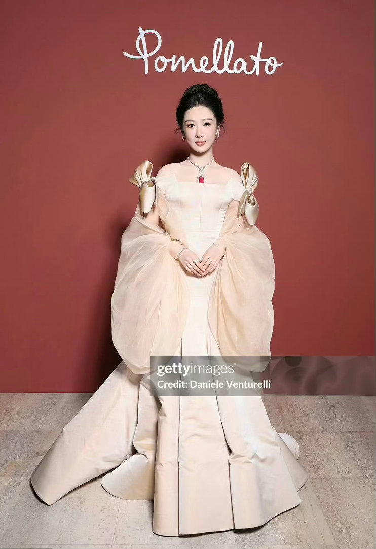 杨紫巴黎Pomellato展览生图G社拍的杨紫
