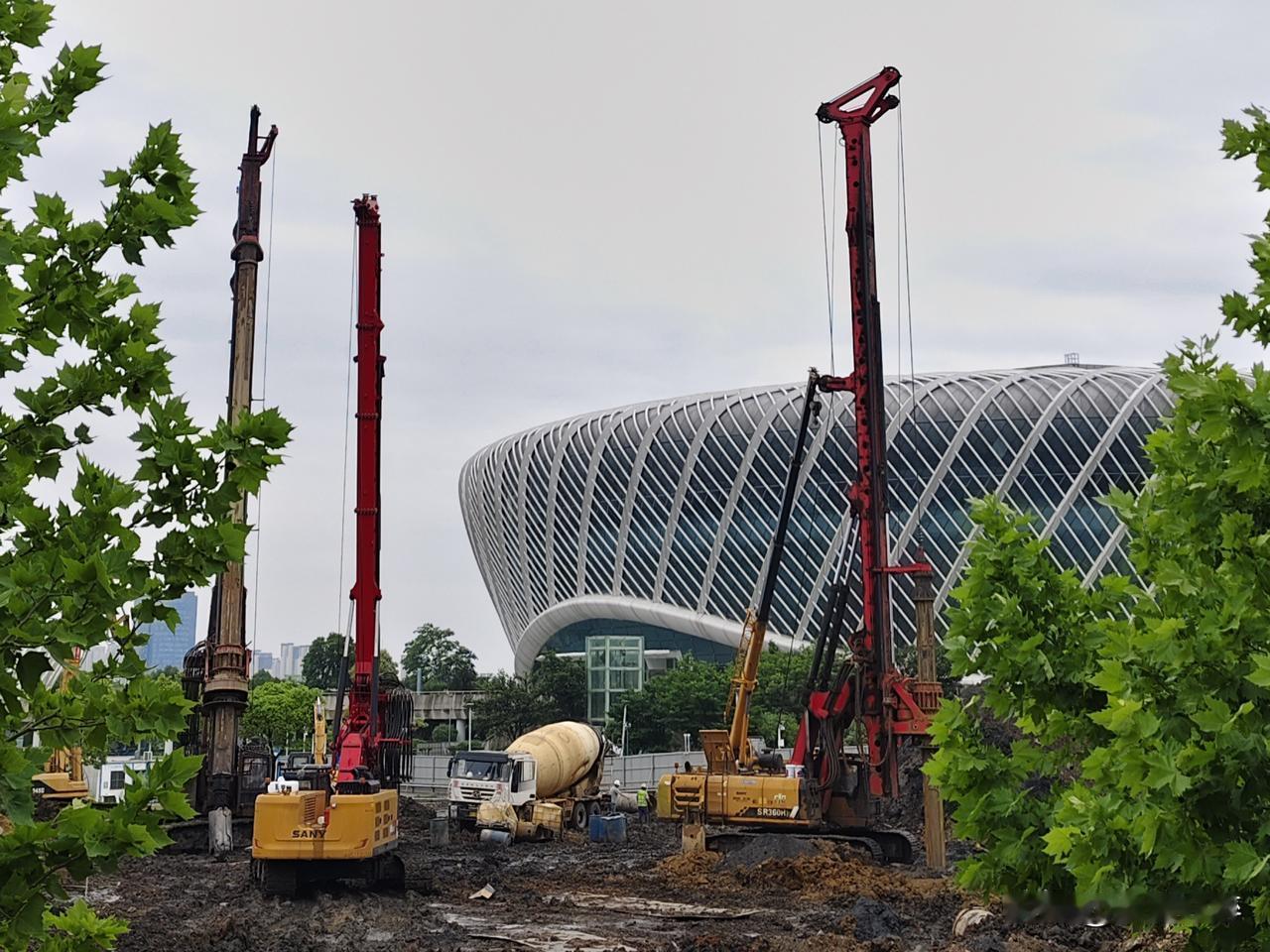 如今的建筑行业，还有人追求“公平”两个字吗？
哪怕你在上一个项目做到总包方满意，
