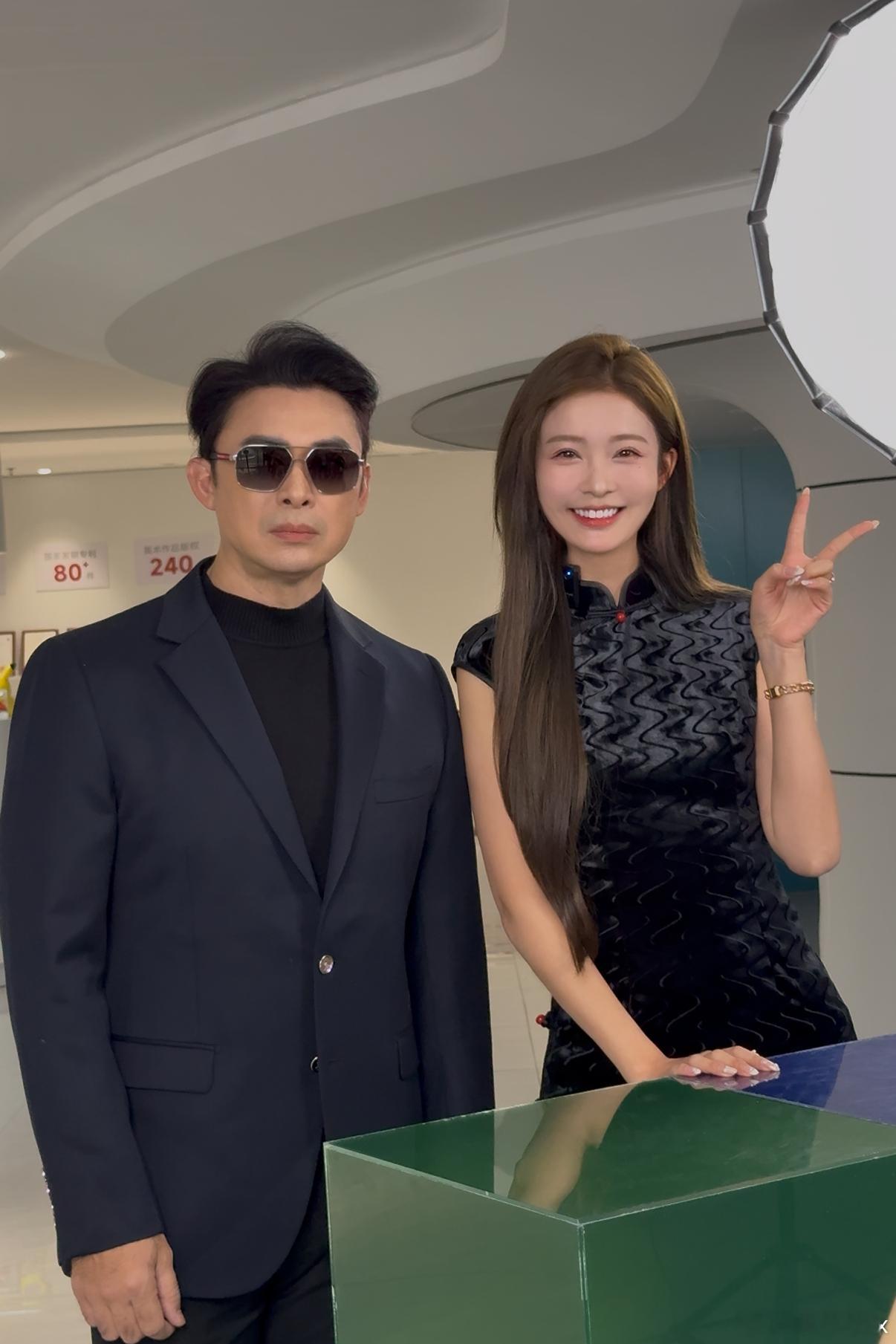 不老男神樊少皇✌️ ​​​