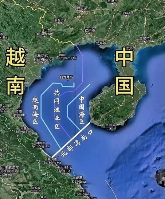 越南姑娘一句话把中印差距说透：印度加11个东南亚国家才够同中国比，有印度人曾在越
