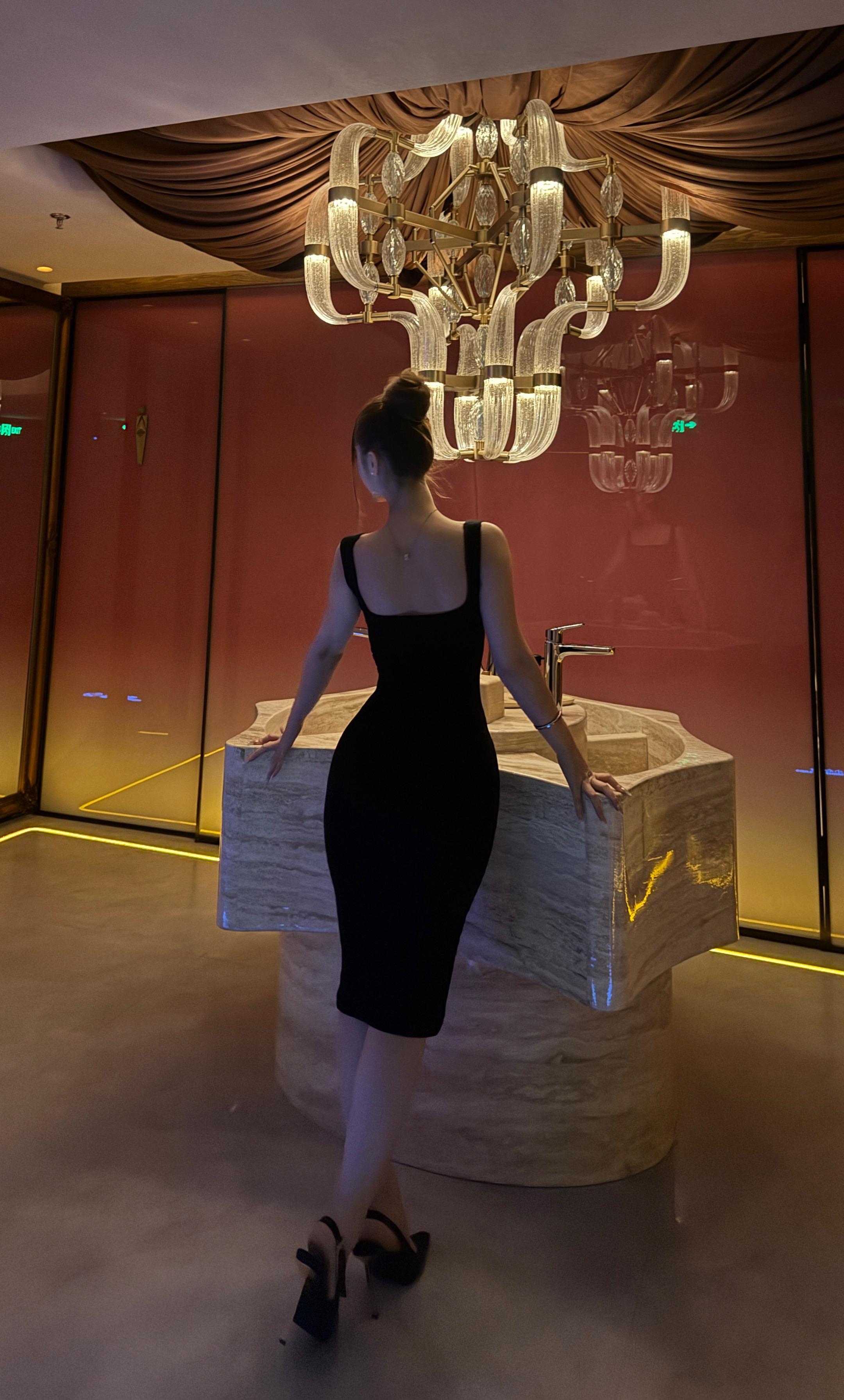 不是漂亮女人会骗人 是丑的骗你你不信