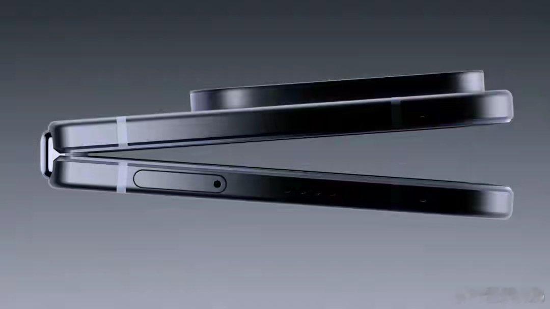【谷歌Pixel 10 Pro Fold折叠手机首度动态亮相：开合流畅】消息源 