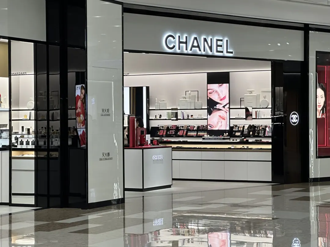 香奶奶女孩今日份快乐超标！