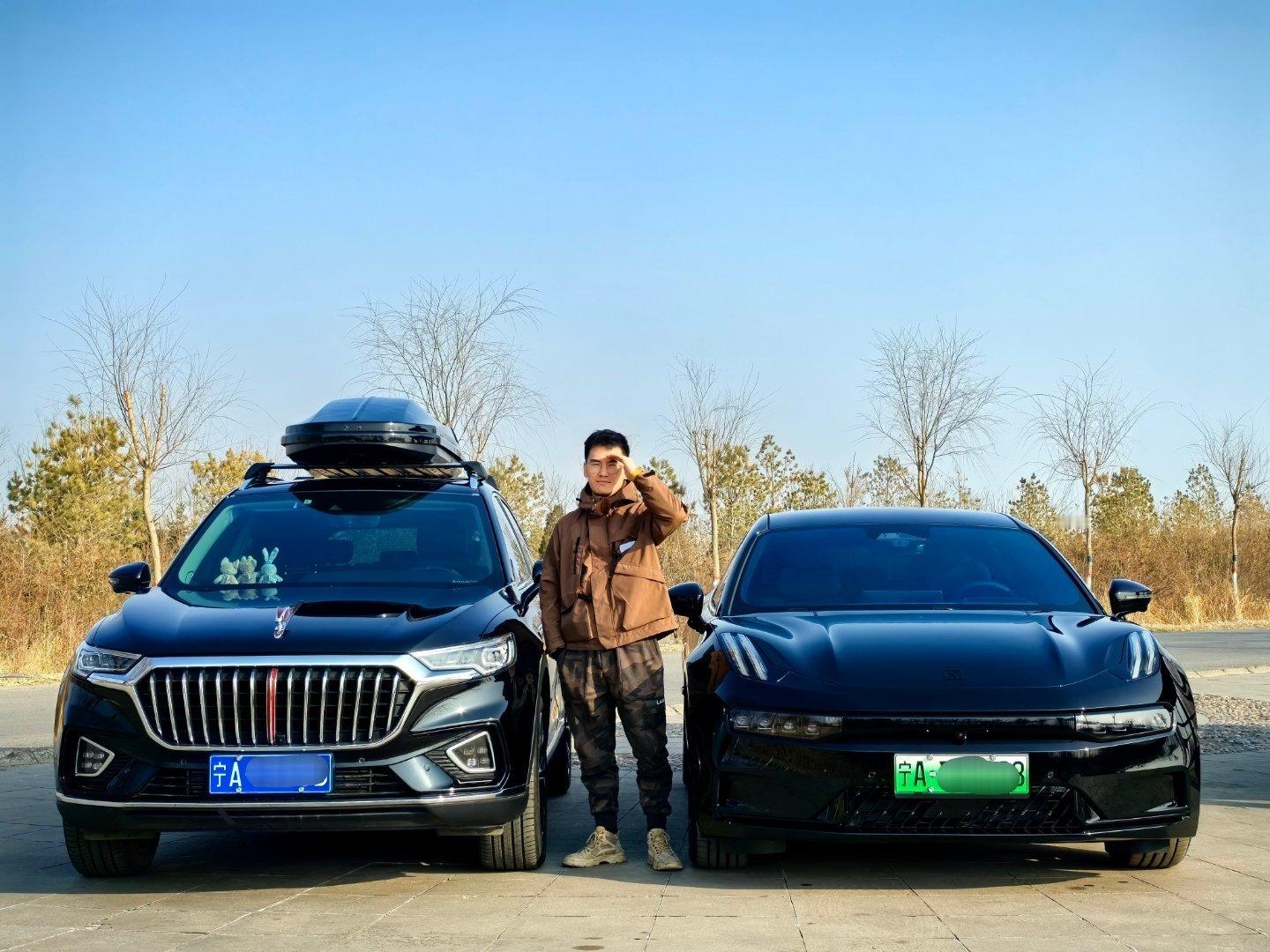 这两天打算趁着过年高速免费，带着家里人开车回陕西老家或者湖北转转，不过现在挺纠结