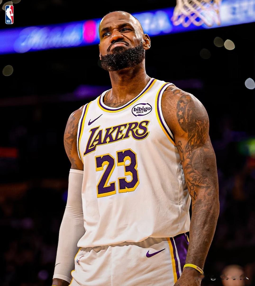 太对了！Hoops发文定论：只要詹姆斯还在打球，他就始终是NBA联盟门面，没有任