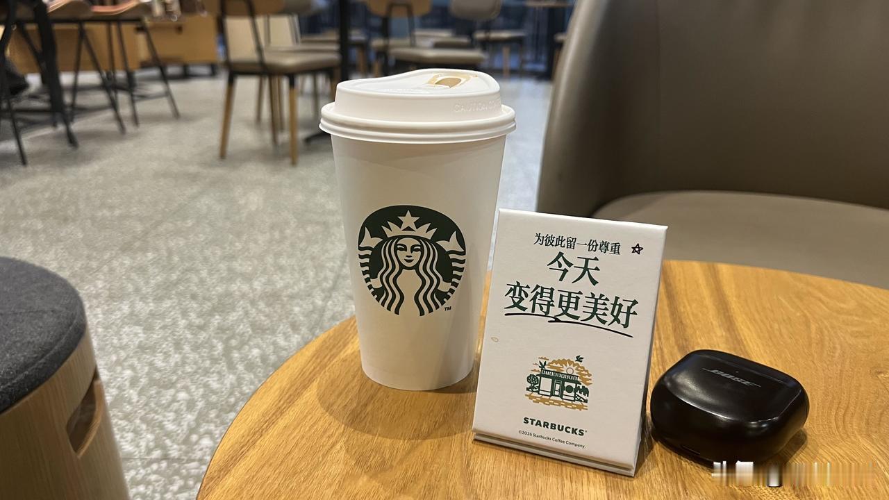 兄弟姐妹们
这段时间暂停更新微头条
大家可以在抖音看看我的视频
注明头条粉丝 我