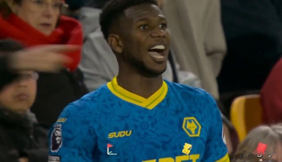 0-2落后到2-2扳平！狼队又拿到1分，保级路依旧艰难！
 
今天凌晨客场对阵布