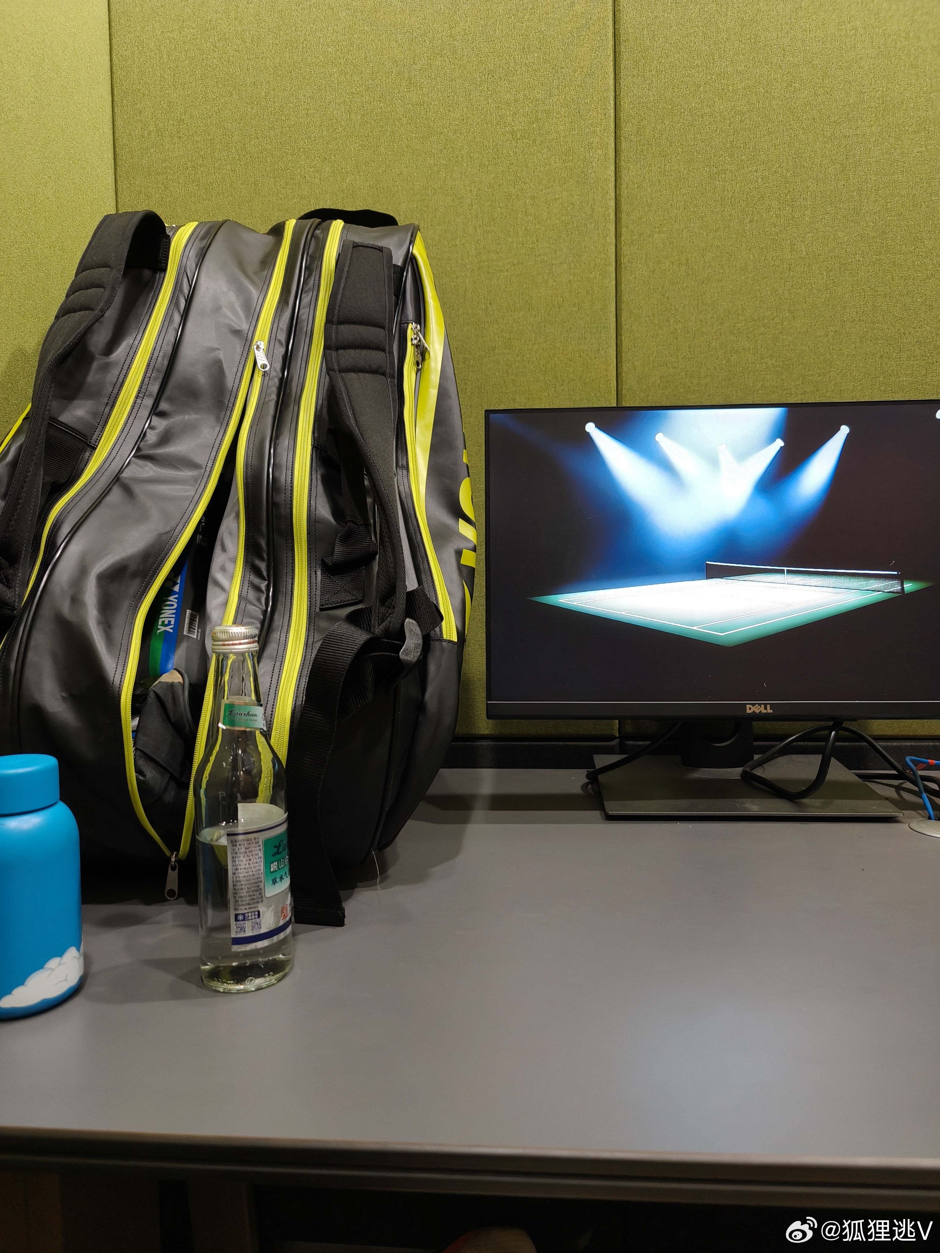 从泰格到五洲一号再到，今夜我不回家。郑钦文vs萨巴伦卡