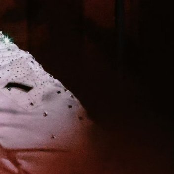 0000  幸运，从不是偶然降临，每一步都有意义，你所做的每件事，都孕育着未知的