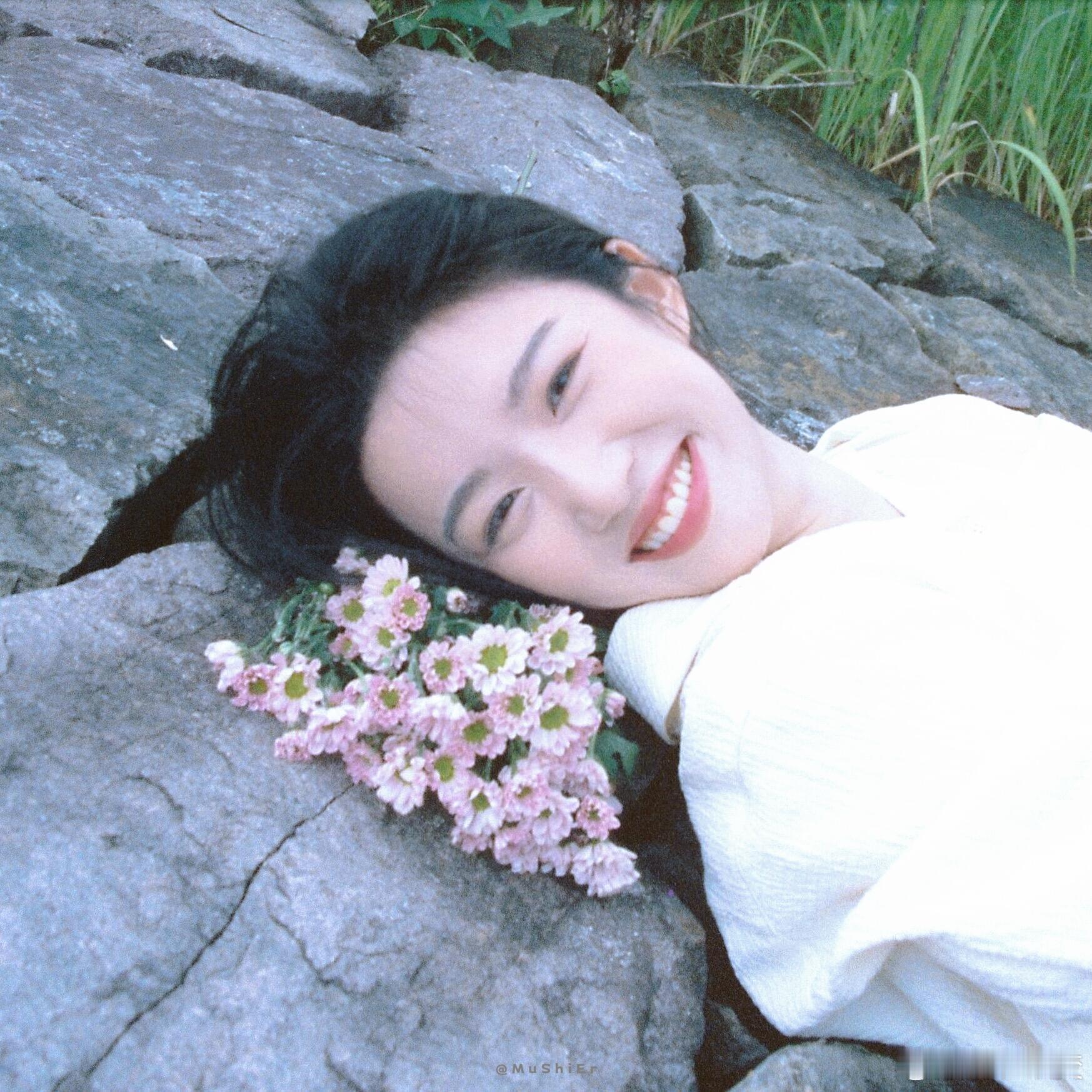 卢昱晓[超话]  晓晓。卢昱晓｜ ​​​