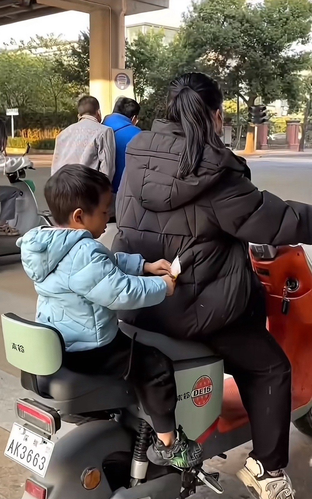 银行：工农中建等国有六大行三季报出炉，前三季度利润均小幅增长，Q3单季环比仅有中