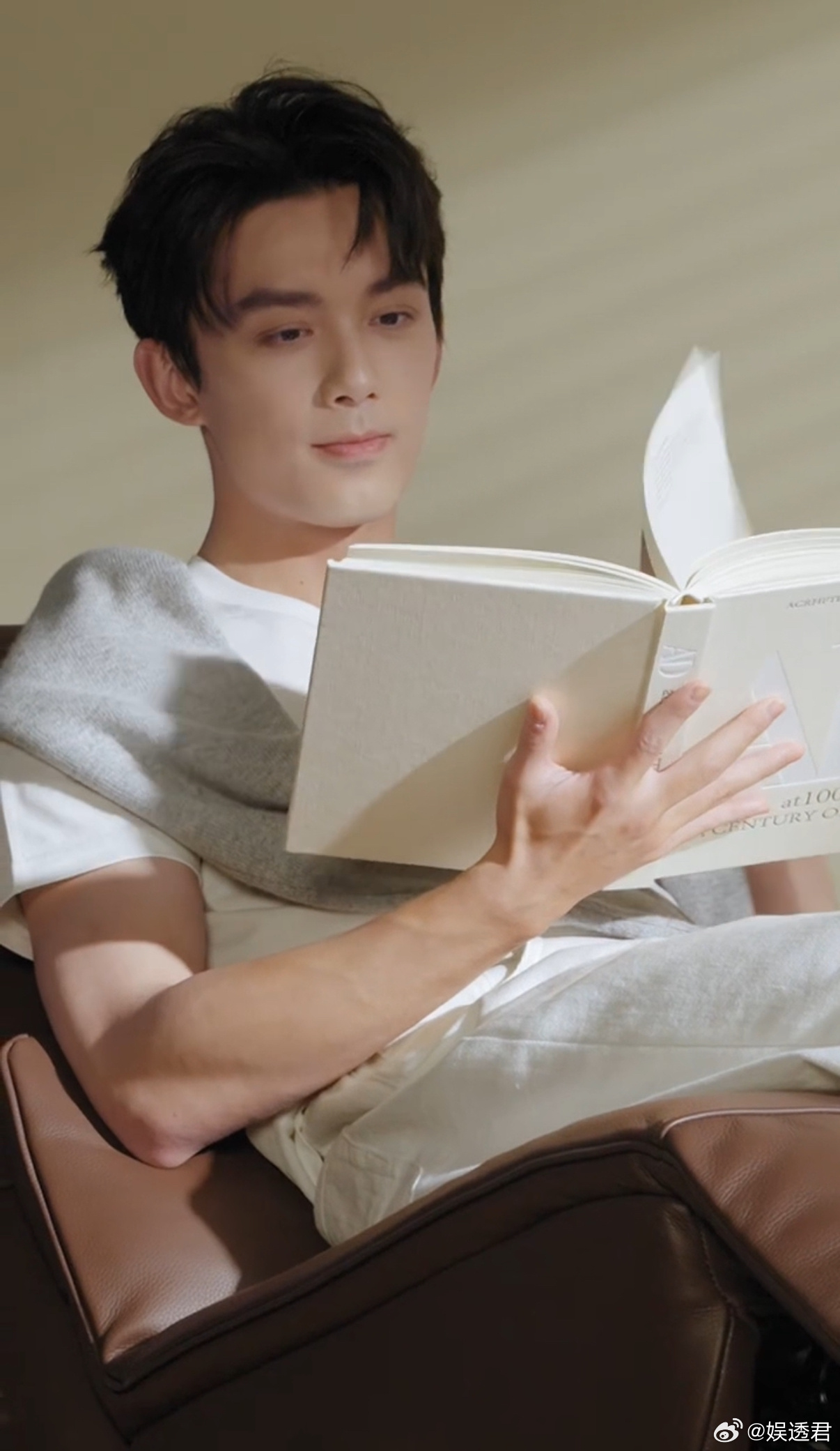 吴磊顾家好男人吴磊承认自己是顾家好男人 吴磊真的很适合顾家好男人这个标签，做事稳