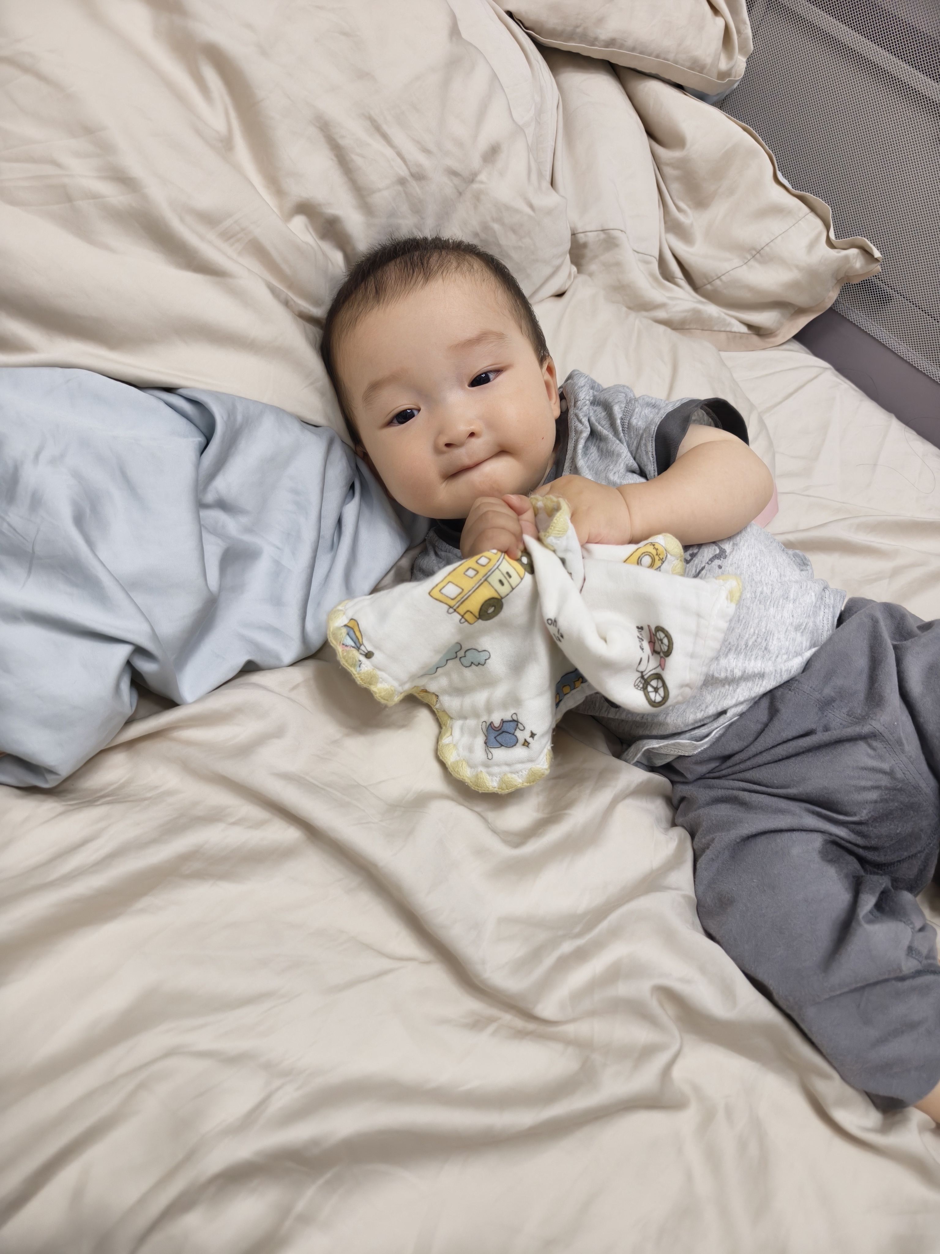 疲惫了就撸娃吧