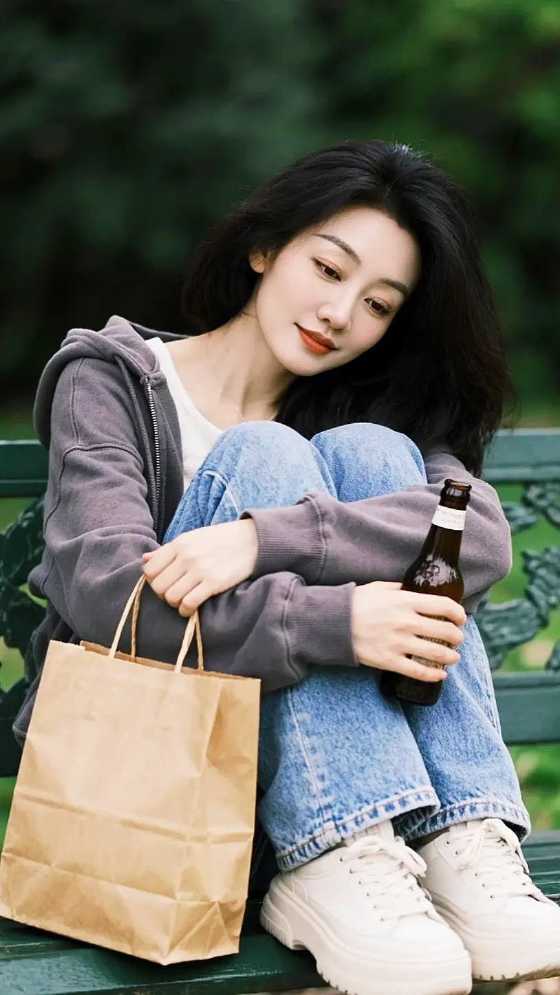 AI低饱和生活照 ai创作 广告分成玩法达人伙伴计划