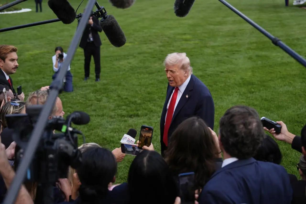 特朗普抛弃欧洲的脚步正在加快！
据Politico报道，特朗普正在考虑用“关键五