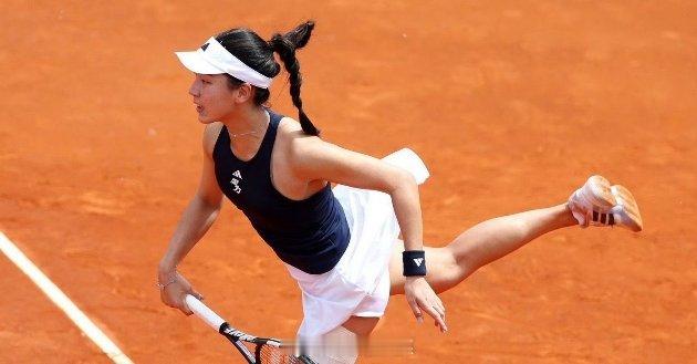 WTA125拉维斯瓦尔站首轮，头号种子王欣瑜，在首盘1-3落后情况下连赢11局。