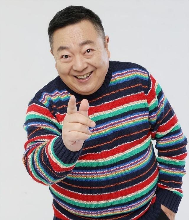 1992年，年仅36岁的主持人董浩，因误食海鲜送来医院时，肝脏已经全部坏死，医生