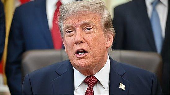 中国要加大稀土管制，美国要应对俄乌和伊朗，先进武器根本不够用

特朗普亮出双重底