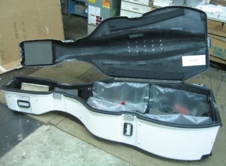 今天是卡洛斯·戈恩日本逃亡6周年。 