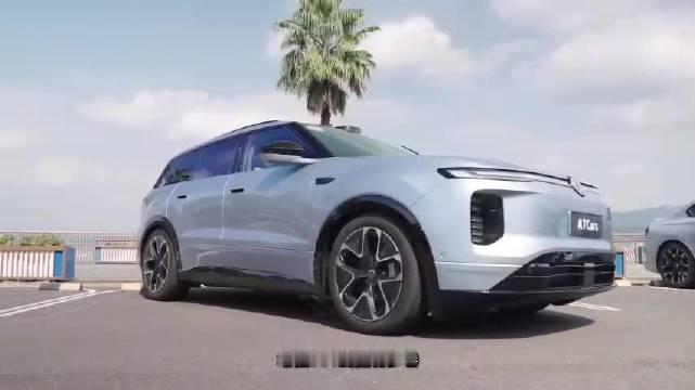 倒计时1天！10月12日，ID.ERA 8X 正式上市！

德系驾控旗舰SUV，入门即"大满配"——