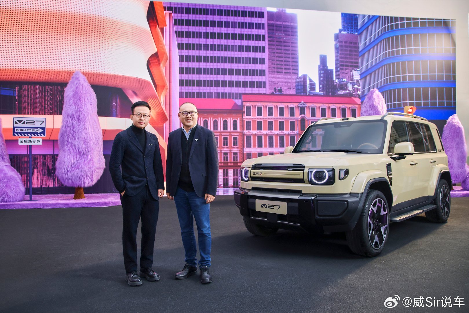 余凯现场总结：“V27具备足够强大的‘大脑’——征程6P 560TOPS算力，让