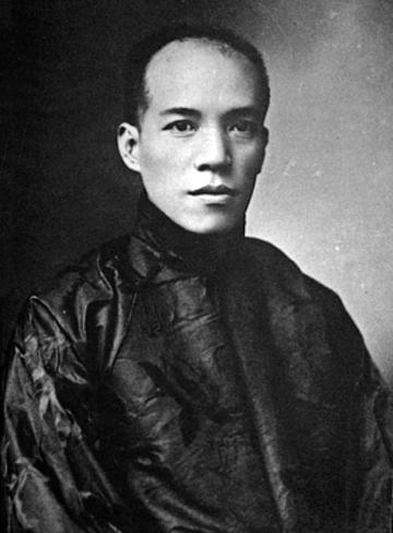 1900年的时候，梁启超喜欢上了他20岁的秘书何慧珍，就给家里的妻子写了封信，想