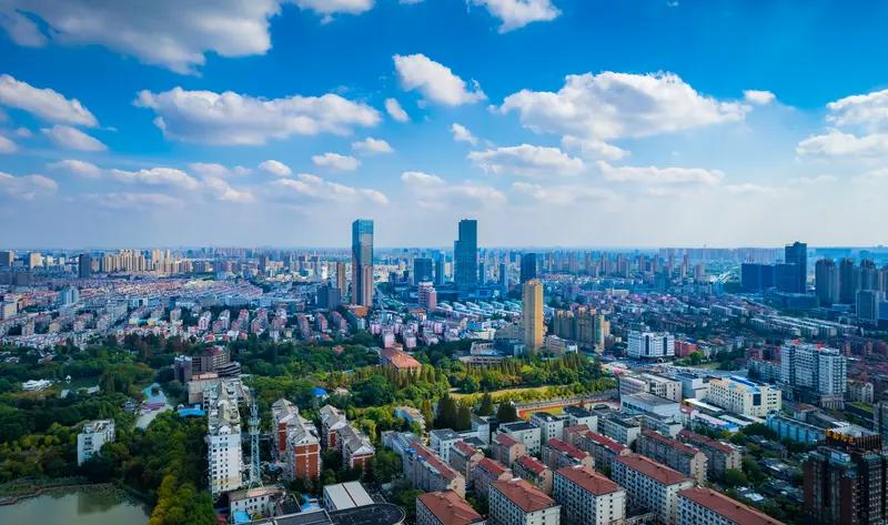 不得不说，上海电气这走势，简直是把“磨人”俩字玩到了极致。今日收盘7.93元，距