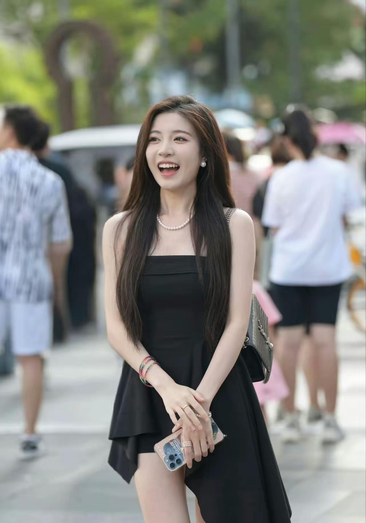 把文科争议甩给单个人或历史调整，其实是没看清核心！文科从不是“无用之学”，真正的