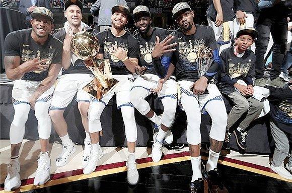 我好怀念死亡五小啊 