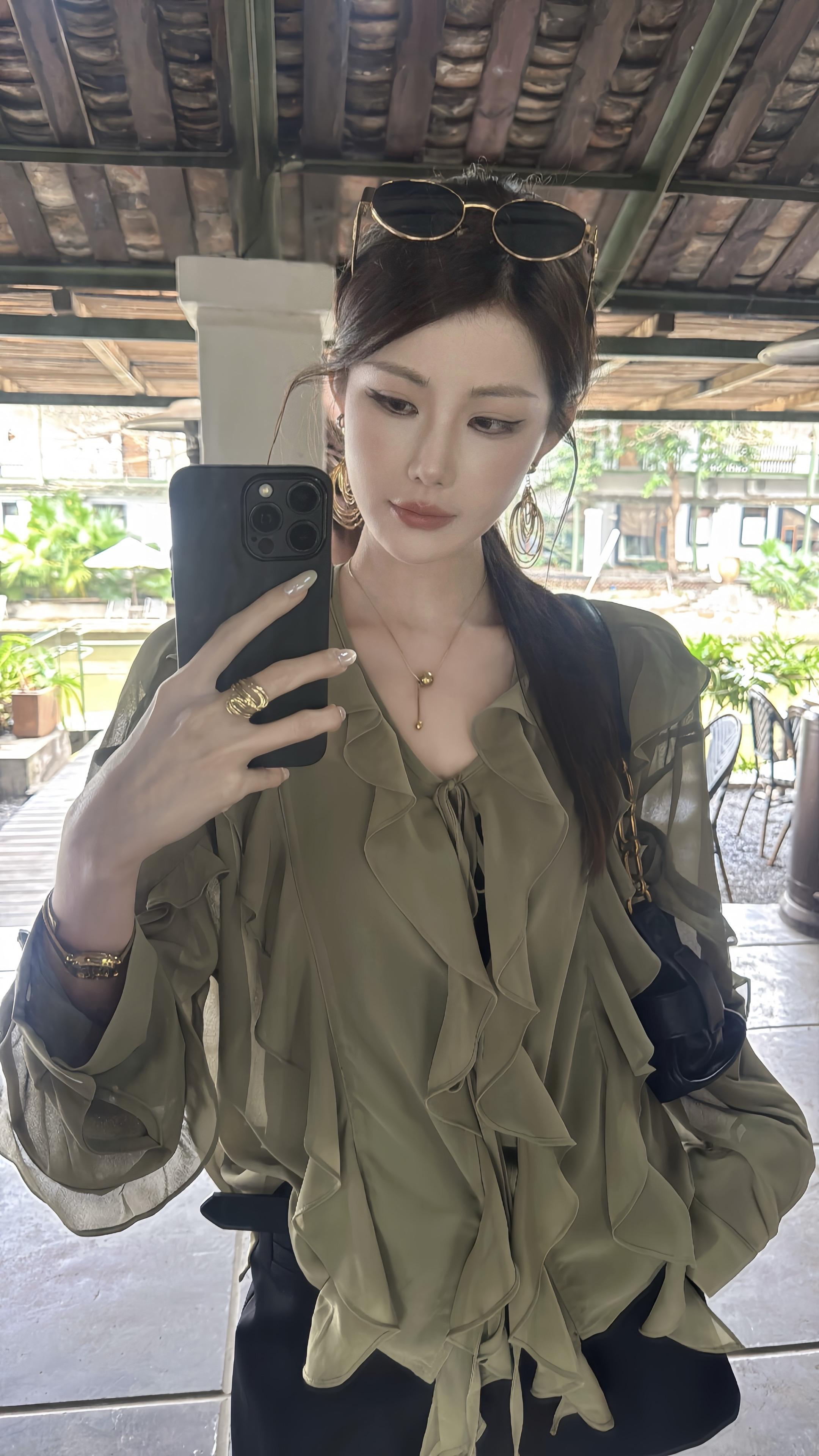 你不一定非要一段关系才能快乐 有时候你只需要咖啡 美食 旅行还有钱