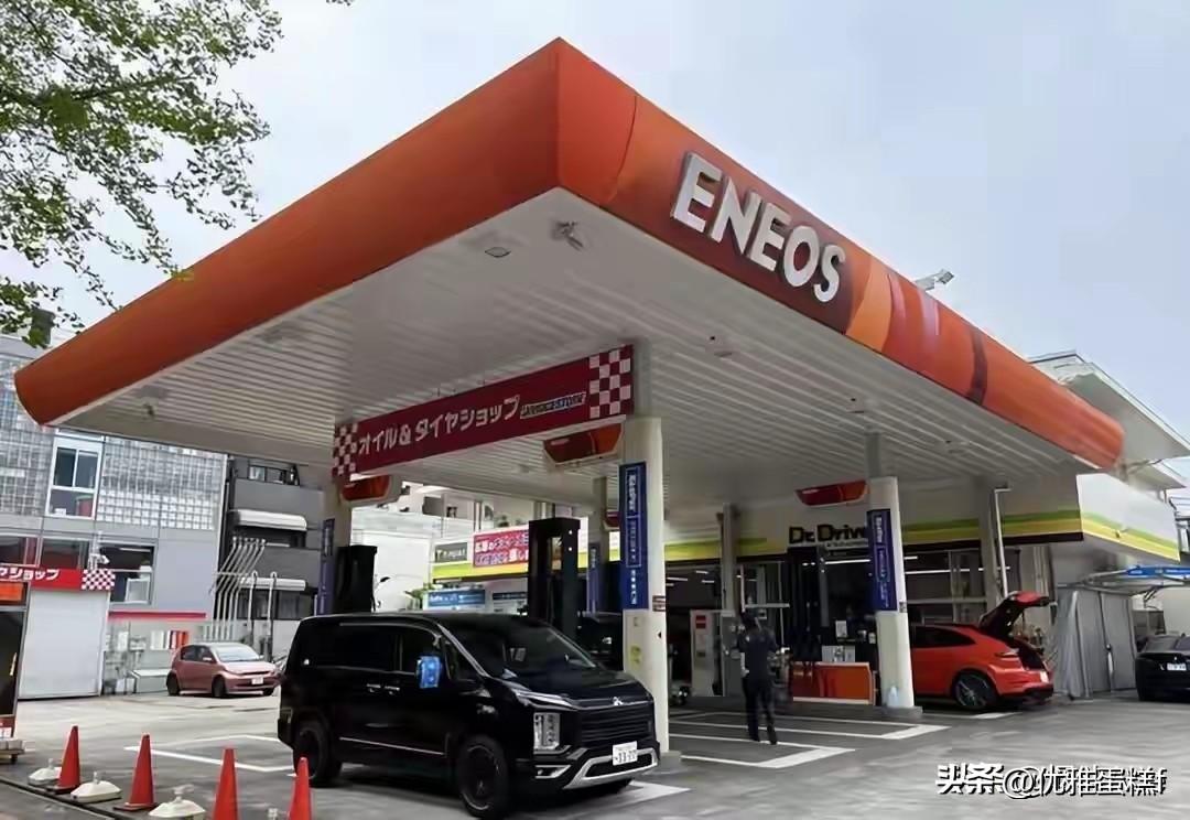 大家又被骗了，日本号称有254天的石油储备，现在却是出现大批加油站停业，工业巨头