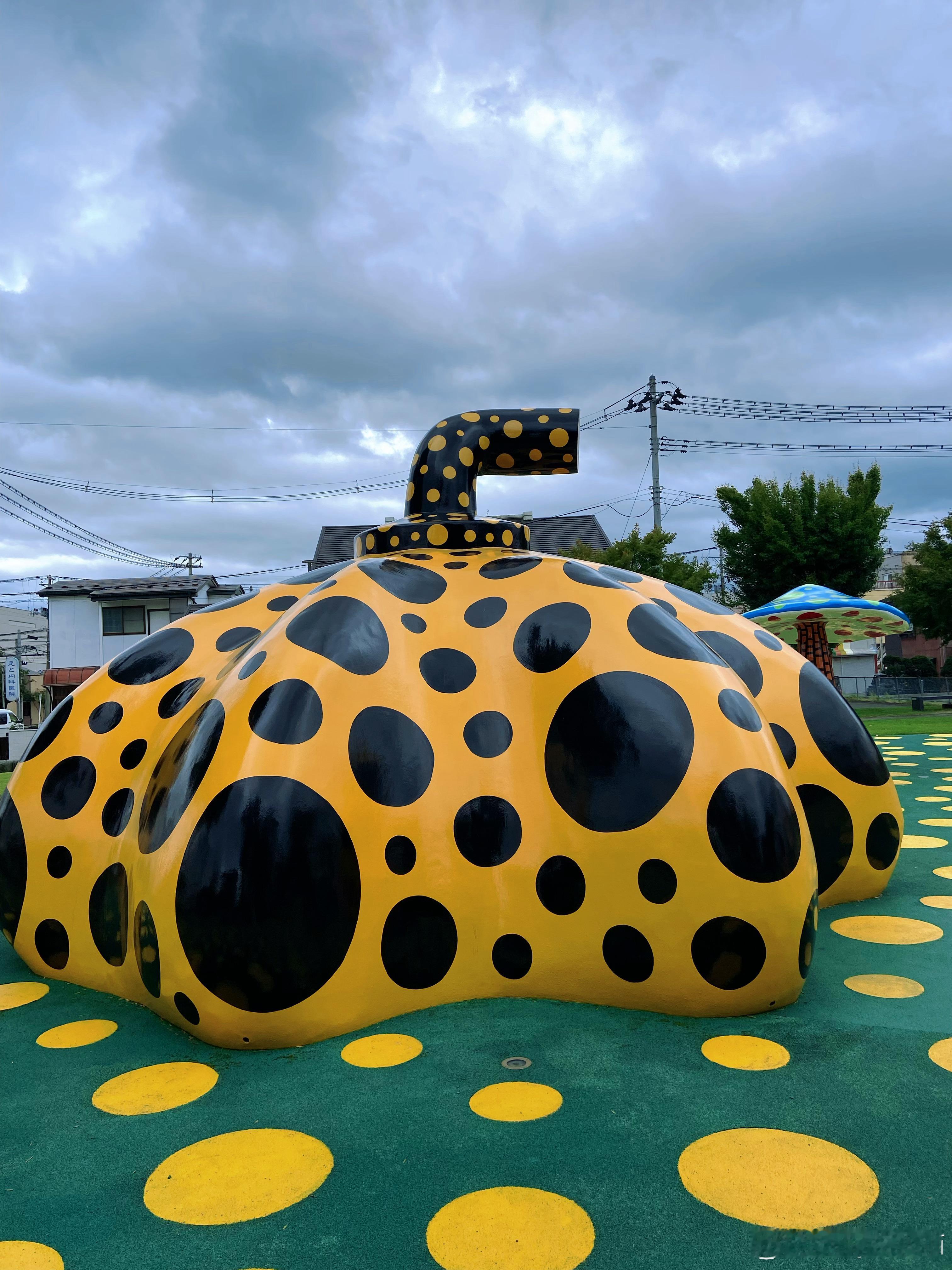 白雪皑皑和绿意盎然的青森都逛了下次红叶季🍁再来👋🏻#青森##日本旅行##日