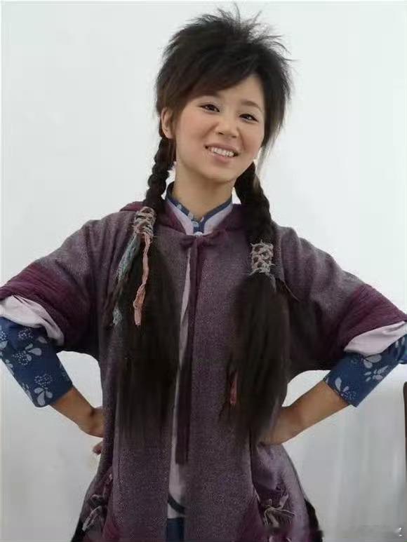 早！开启活力满满的一天！ 