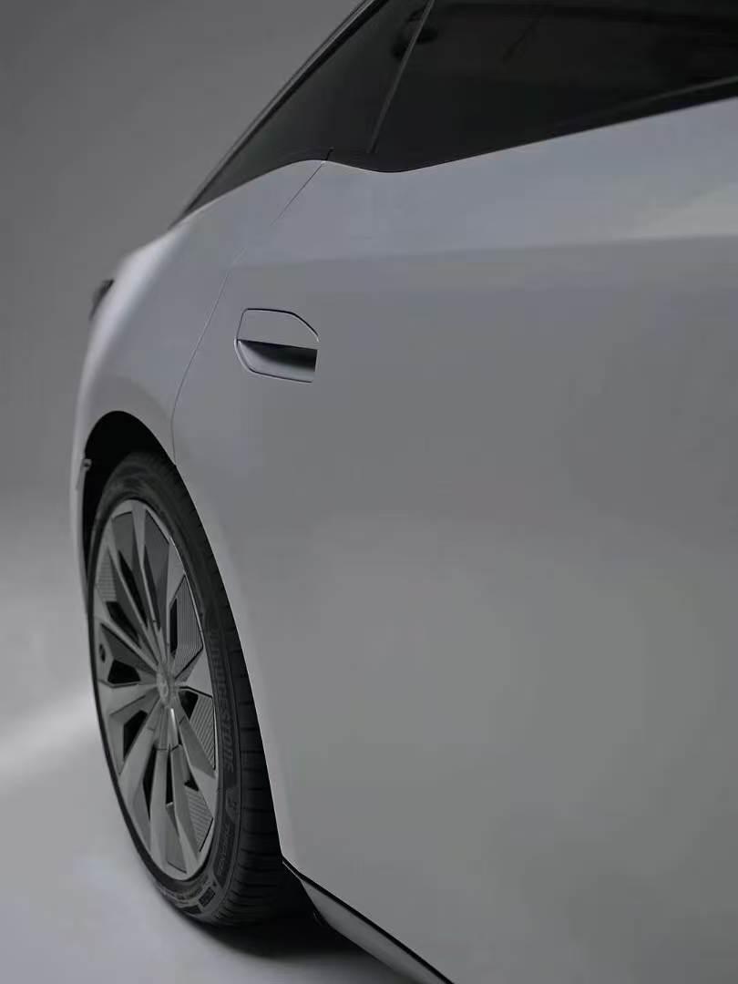 智能座舱正在重塑用户对汽车的认知，而铂智7 的出现，正是这一趋势的缩影。依托广汽